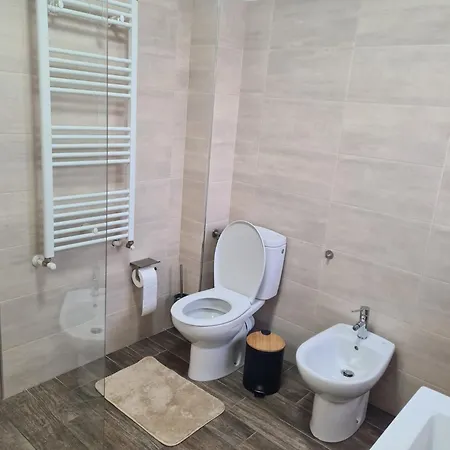 Oasis Apartment
